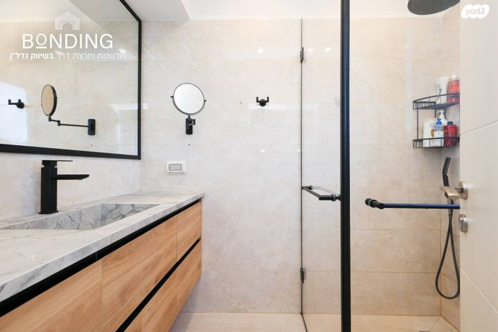 דו משפחתי, 212 מערב, אבן יהודה