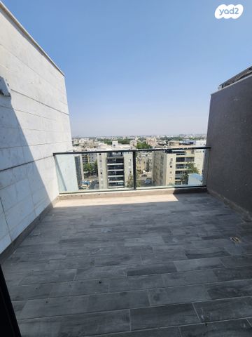 דירה, הראשונים 15, רובע א', אשדוד