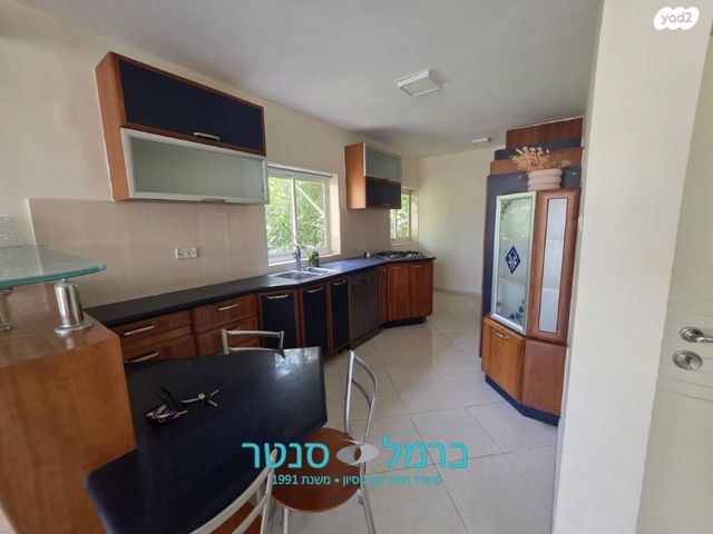 דירת גן, אחוזה, חיפה