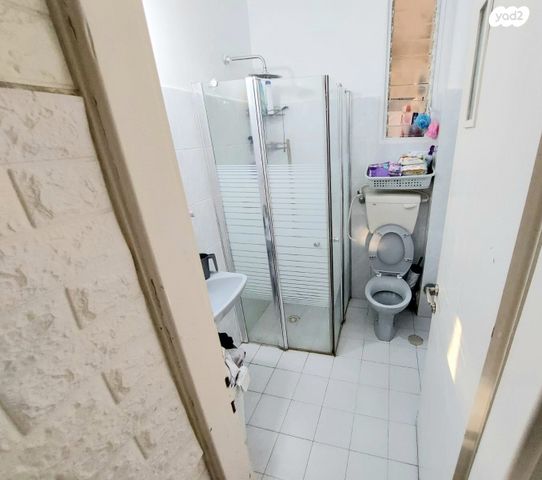 דירה, נתיבות