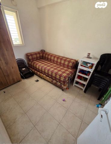 דירה, יצחק בן צבי, שיכון ד, טבריה