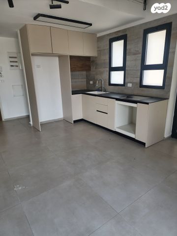 דירה, הראשונים 15, רובע א', אשדוד