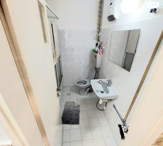 דירה, נתיבות