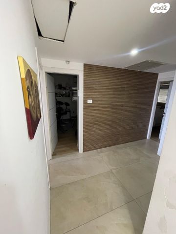 דירה, מצפה אפק, ראש העין