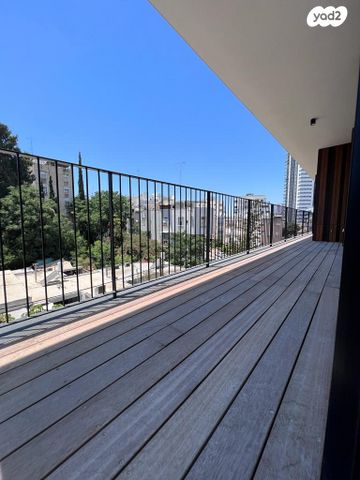 דירה, סירקין, פועלי הרכבת, גבעתיים