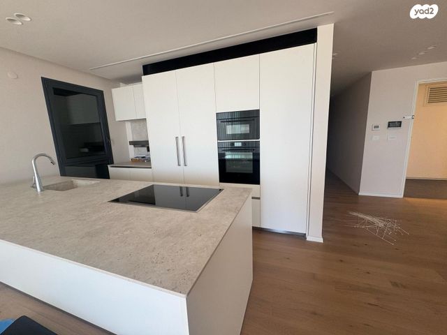 דירה, המעפילים 50, עיר, מרכז העיר, נהריה