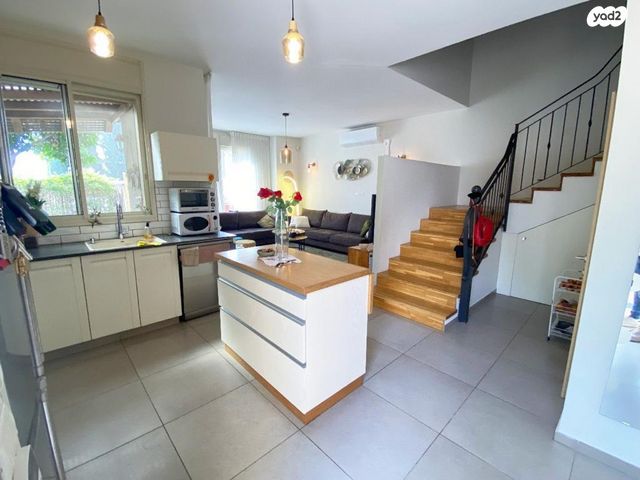 בית פרטי/ קוטג', מרכז כרכור, פרדס חנה כרכור