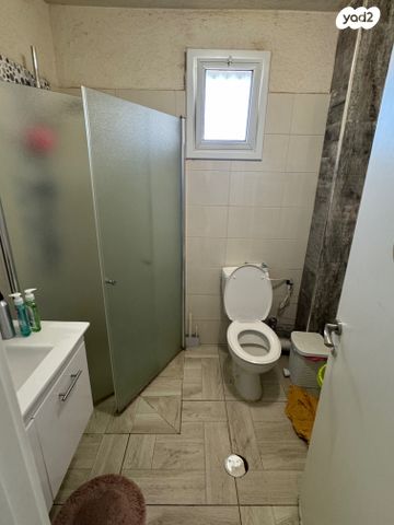 דירה, הצבי 11, שכונה ה', באר שבע