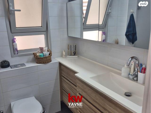 דירה, התורן, נאות רבין, יבנה