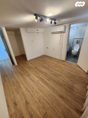 דירה, הראשונים 15, רובע א', אשדוד