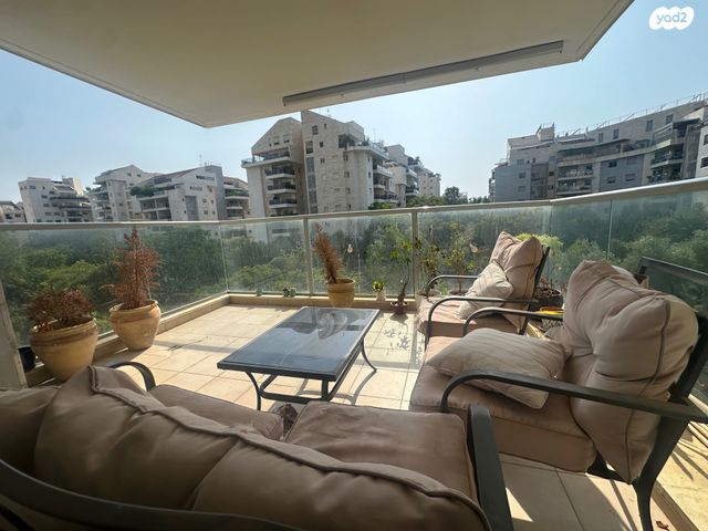 לאה ודוד לונברג 