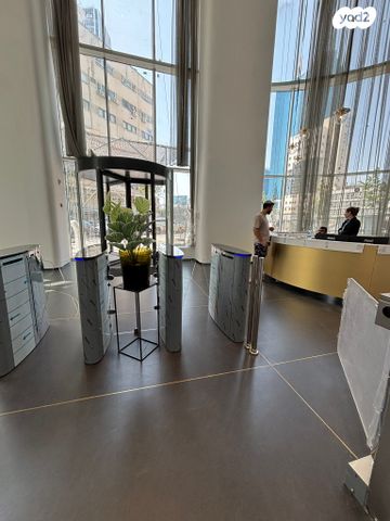 דירה, גרציאני יצחק 10, גני שרונה, קרית הממשלה, תל אביב יפו