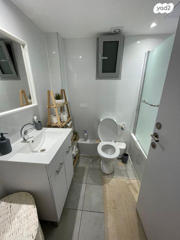 דירה, בית דגן