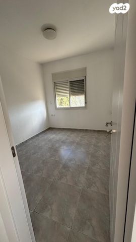 גג/ פנטהאוז, יוסף לוי 14, עיר, מרכז העיר, נהריה