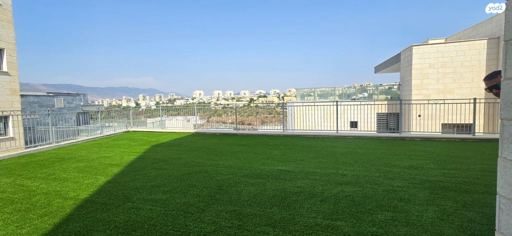 דירת גן, נחל דישון, רמת נבון . הר כרמי, כרמיאל