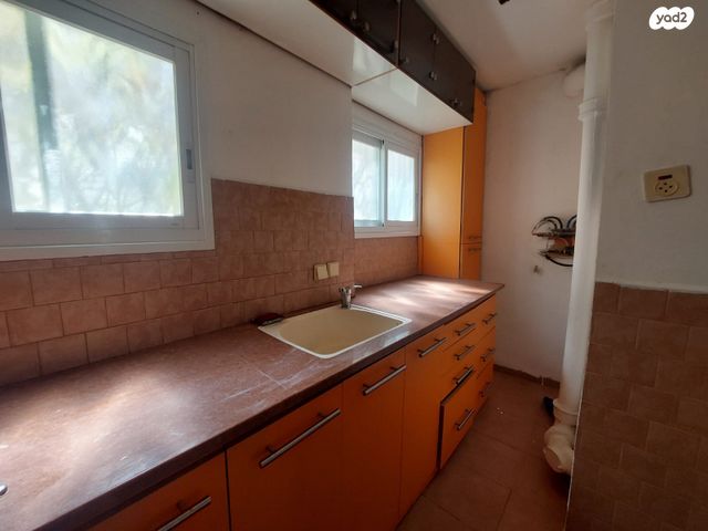 דירה, דוד רזיאל 32, תל עמל, חיפה