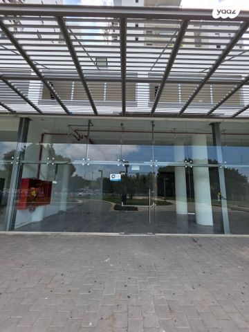 דרך בן צבי 76