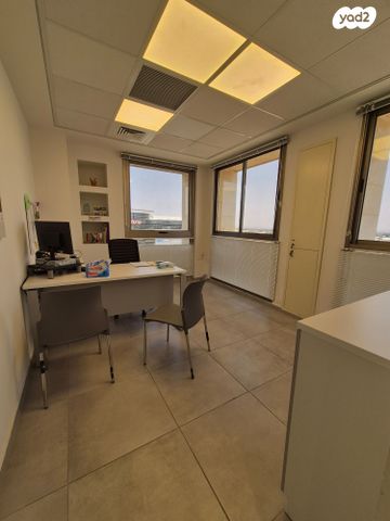 משרדים, אזור תעשיה ג, חולון