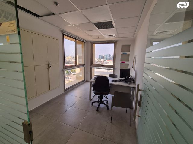 משרדים, אזור תעשיה ג, חולון