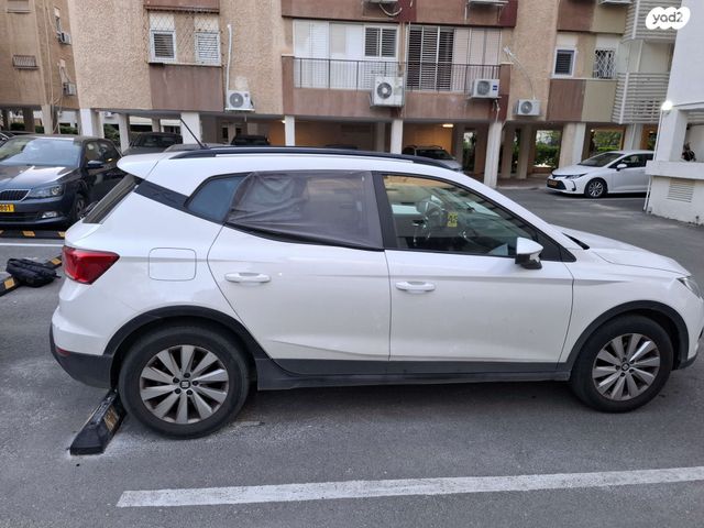 מודעת רכב סיאט ארונה