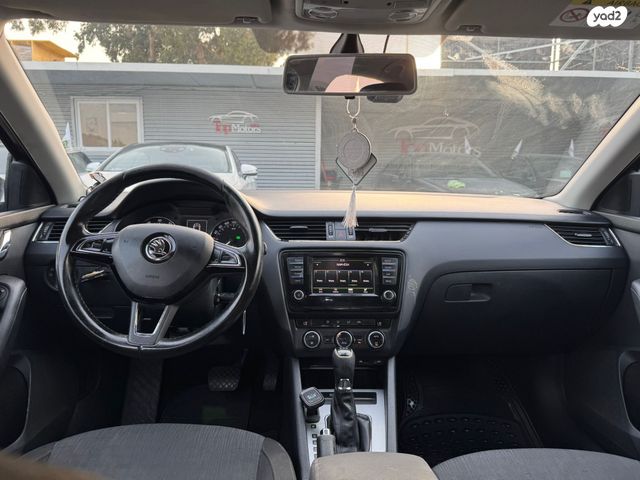 סקודה אוקטביה 