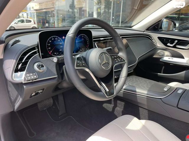 מרצדס-בנץ E-class