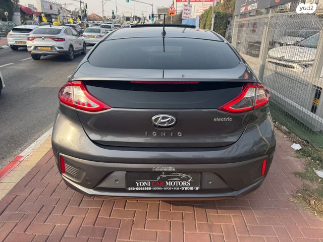 יונדאי איוניק