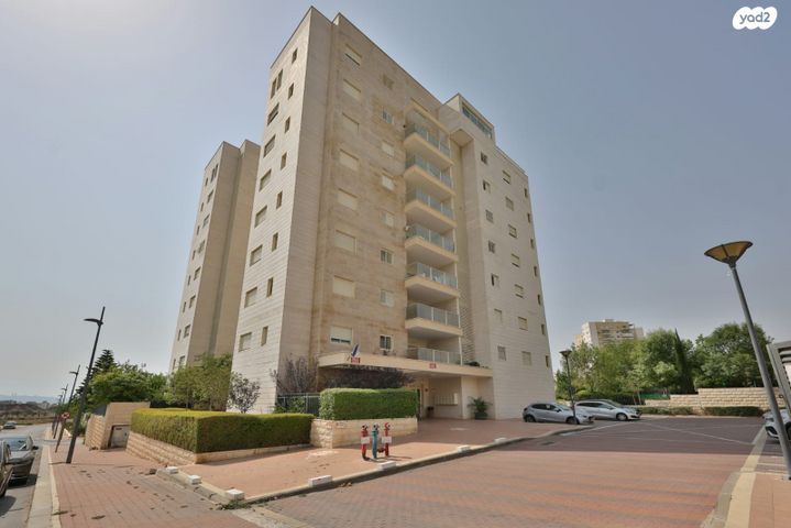 דירה, סלעית 19, גבעת אלונים, קרית אתא