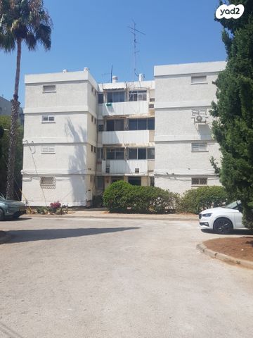 דירה, בן יהודה, הרצליה הצעירה, הרצליה