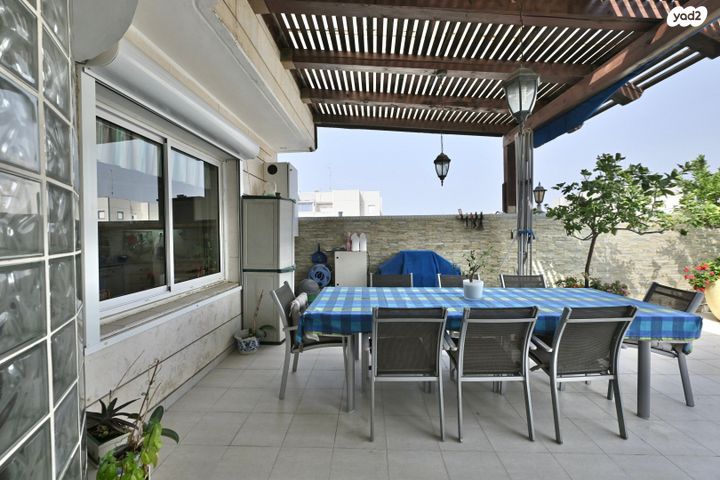 גג/ פנטהאוז, הנגיד, נאות שקמה, ראשון לציון