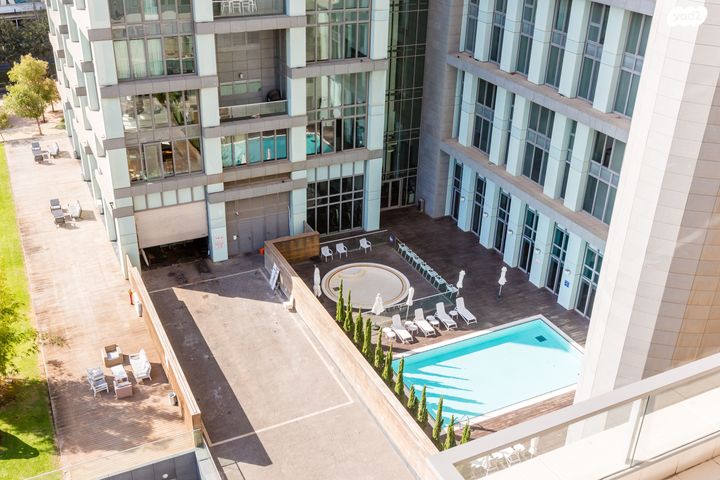 דירה, ניסים אלוני, צמרות איילון, פארק צמרת, תל אביב יפו