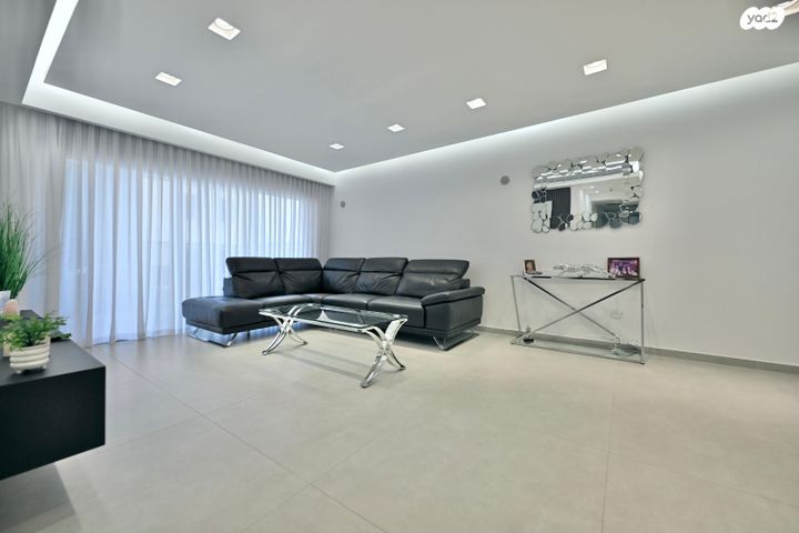 דירה, זבולון המר, קרית הלאום, ראשון לציון