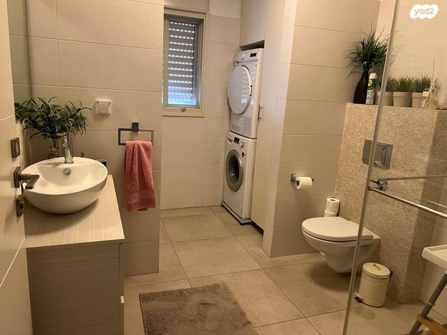 גג/ פנטהאוז, חיפה