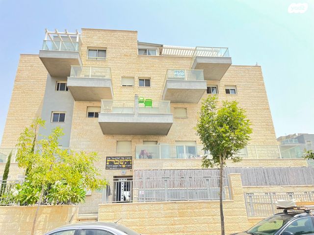 דירה, טורקיז 55, אבני חן, חריש