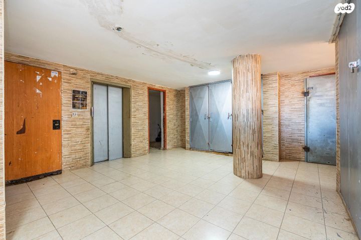 דירה, משה דיין 12, גני אלון, חדרה