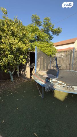 דו משפחתי, קצרין