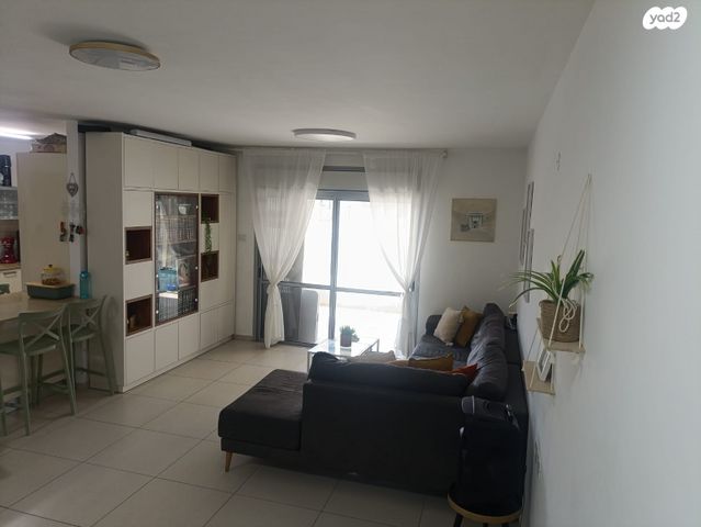 דירה, משעול חובבי ציון, נאות יצחק רבין, שדרות