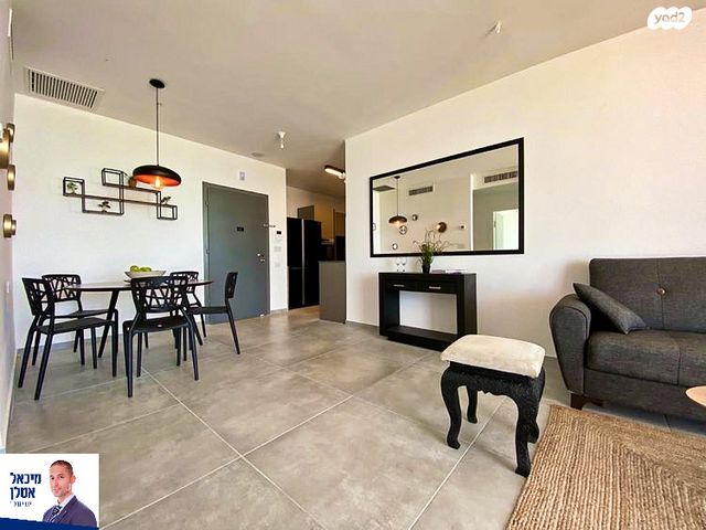 דירה, שדרות רחבעם זאבי 15, גבעת אולגה, חדרה