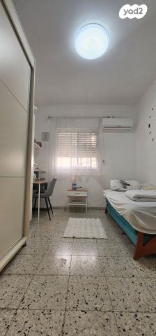 דירה, בן גוריון, קרית אתא