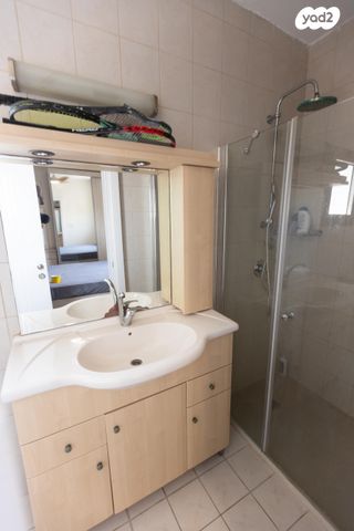 דירה, הפלמ"ח, נווה אליאס, טירת כרמל