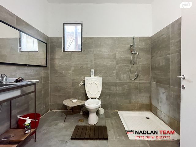 גג/ פנטהאוז, צהלון, שיכוני חסכון, תל אביב יפו