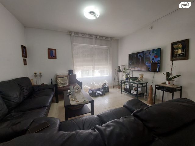 דירה, אהרון לובלין, גני אביב, לוד