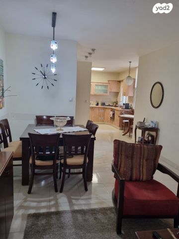 דירה, הצפון החדש - כיכר המדינה, תל אביב יפו