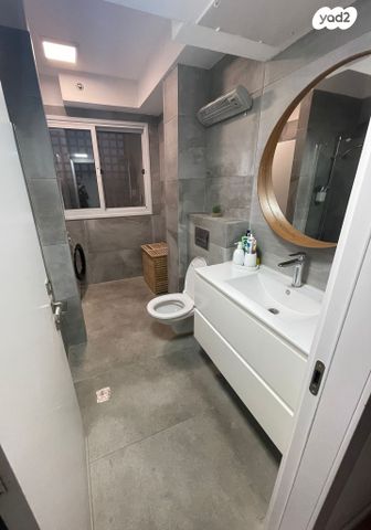 דירה, ירח אב, הכרמים, מודיעין מכבים רעות