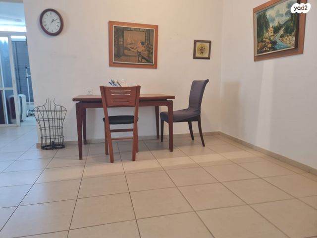 דירה, וייצמן, עיר, מרכז העיר, נהריה