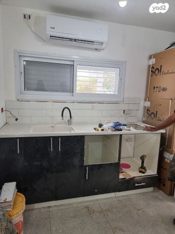 דירת גן, בזל, שכונה א', באר שבע