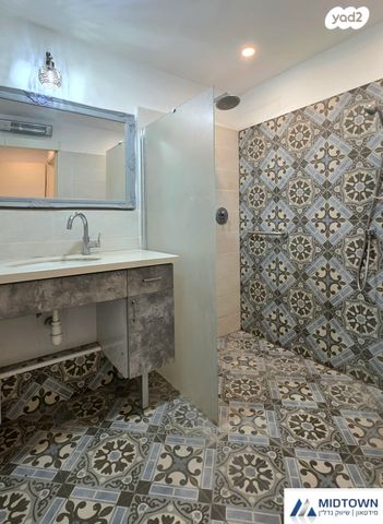 דירת גן, ברל כצנלסון 10, קרית ספיר, כפר סבא