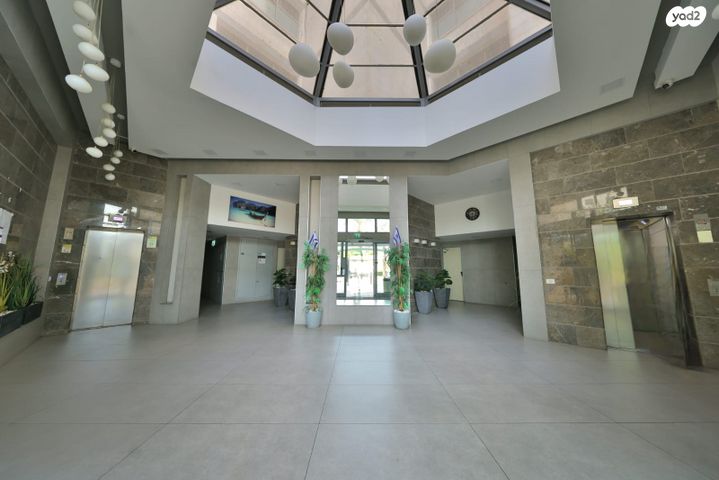 דירה, קרית ים