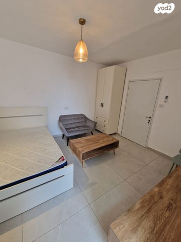 דירה, חיים נחמן ביאליק 129, שכונה א', באר שבע