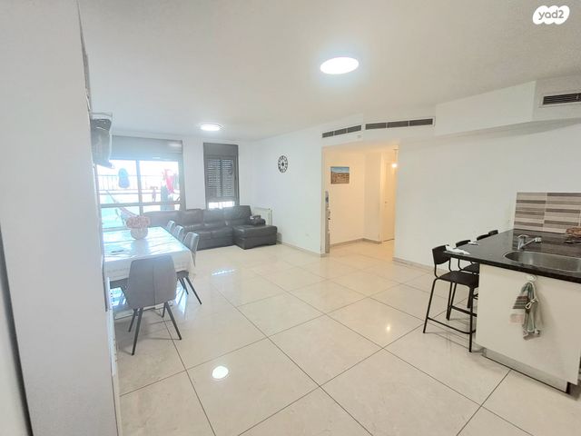 דירה, שדרות שרי ישראל 15, מקור ברוך, ירושלים